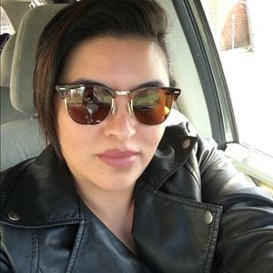 Meet your Posher, Mayra